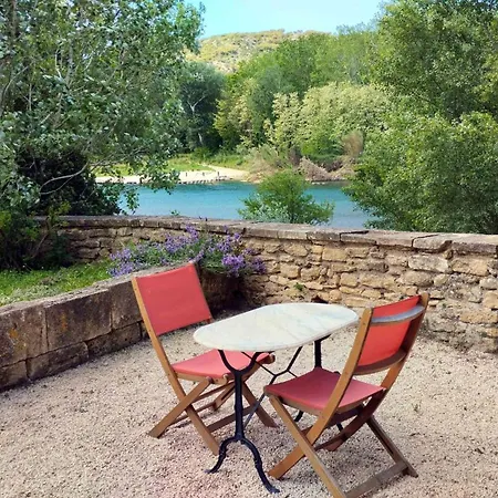 Au Fil De L'eau 30 Remoulins